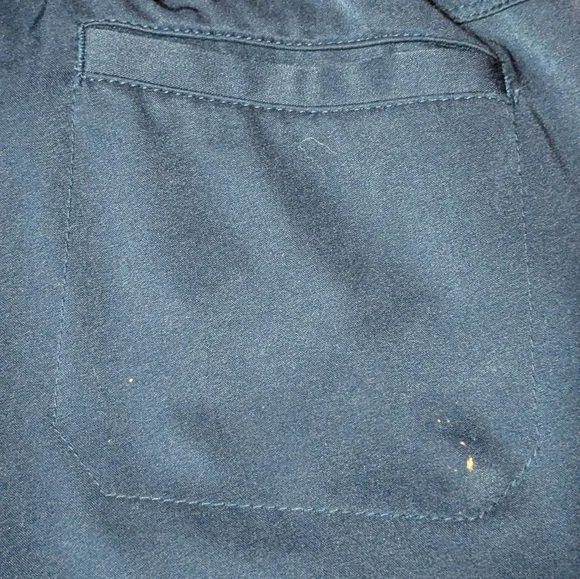 Healing Hands Navy Scrub Set - Picture 14 of 14